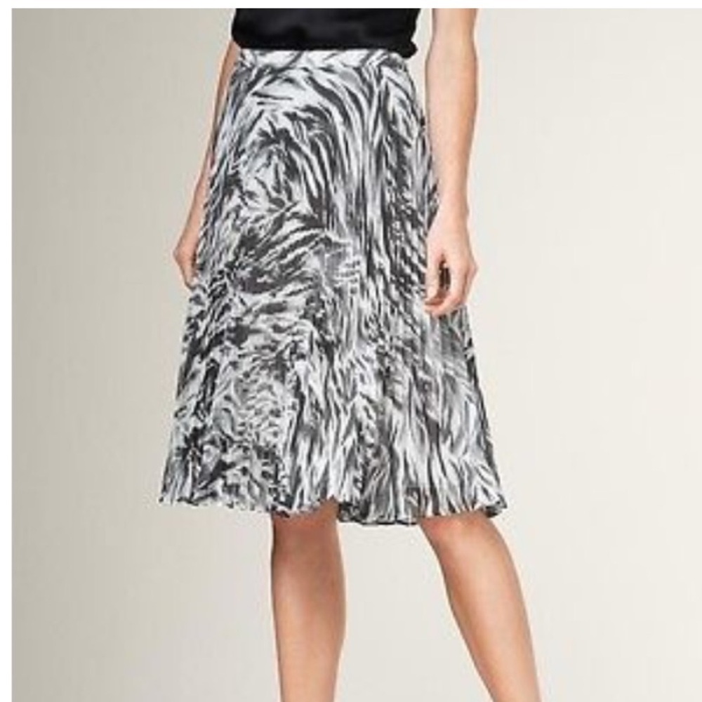 Talbots pleated skirt size 12